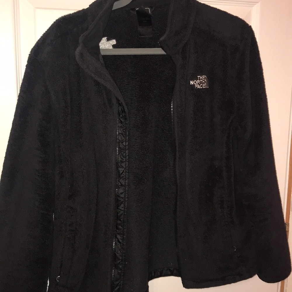 ✨Black North Face Jacket✨